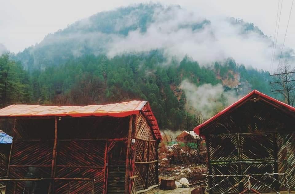 Stayhigh Camps & Cottages カソル エクステリア 写真