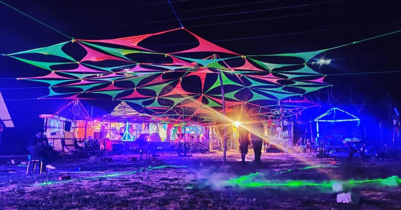 Stayhigh Camps & Cottages カソル エクステリア 写真