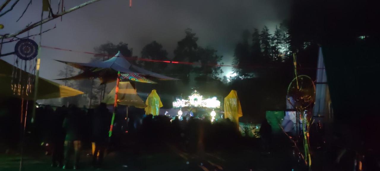 Stayhigh Camps & Cottages カソル エクステリア 写真