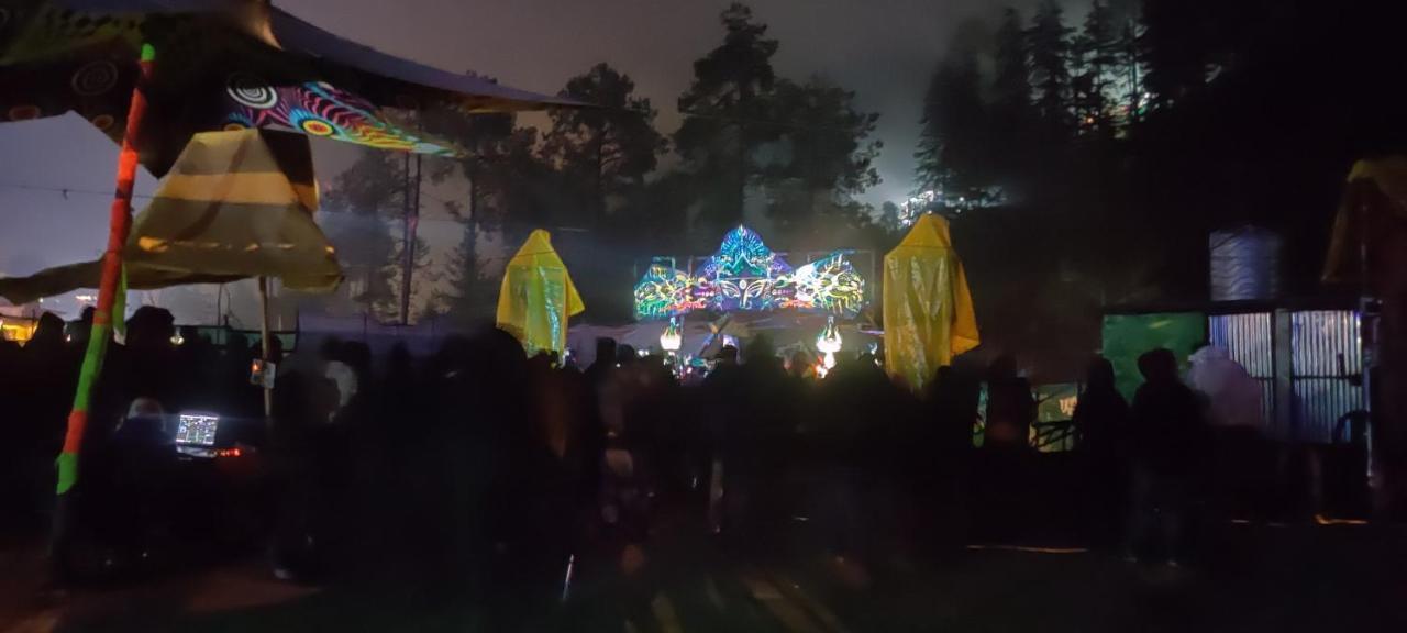 Stayhigh Camps & Cottages カソル エクステリア 写真