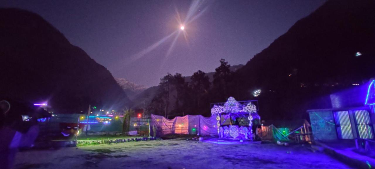 Stayhigh Camps & Cottages カソル エクステリア 写真