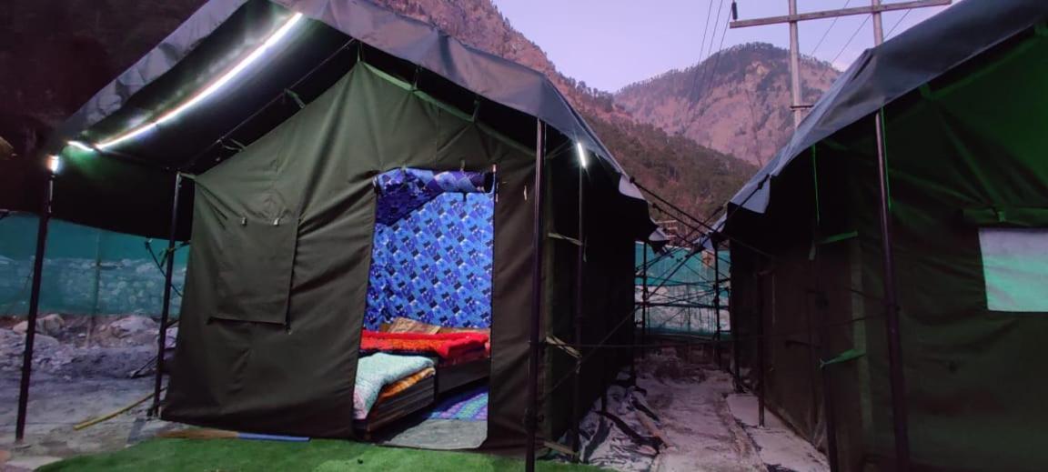 Stayhigh Camps & Cottages カソル エクステリア 写真