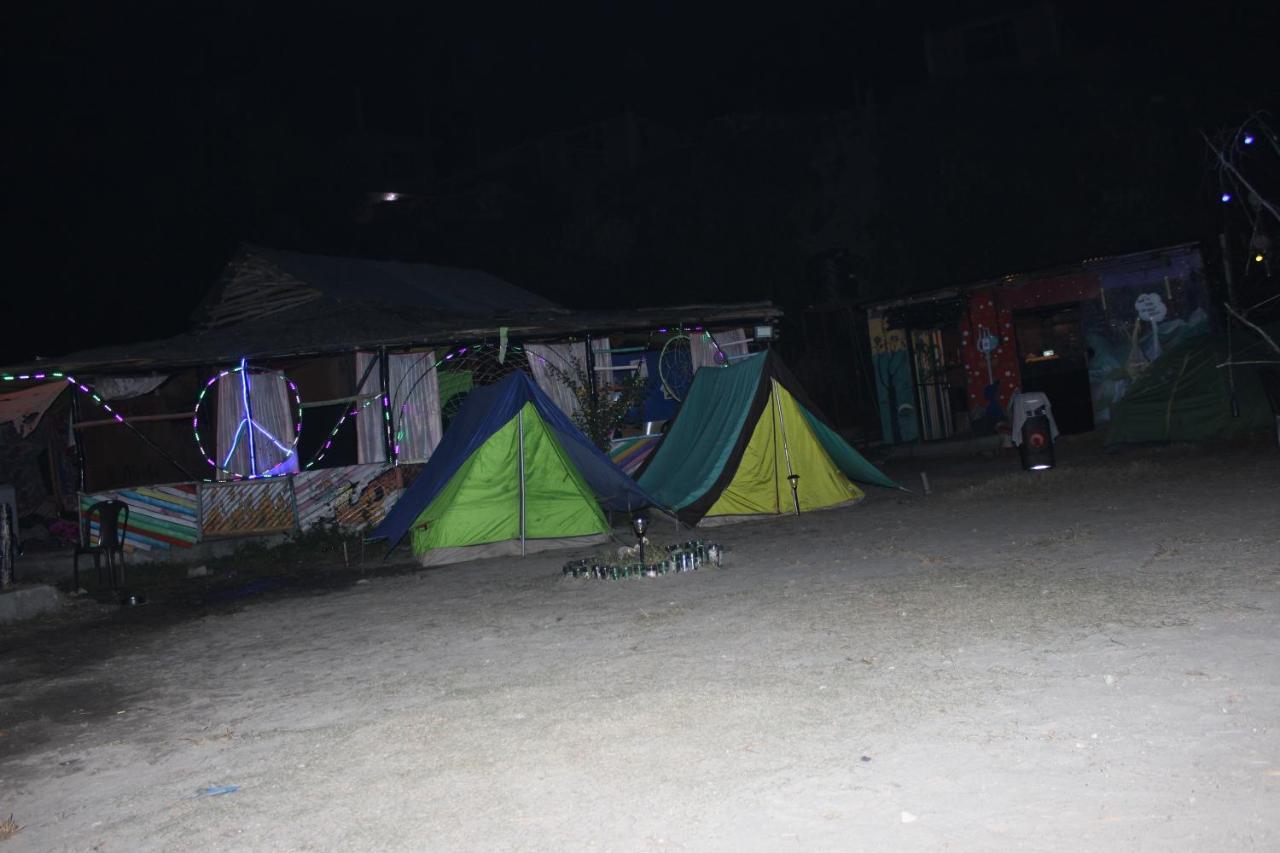 Stayhigh Camps & Cottages カソル エクステリア 写真